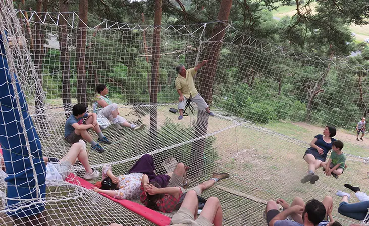 Activité annexe du parc : CONTEUR DANS LES ARBRES